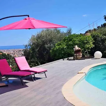 Avec Piscine Et Vue Magnifique Sur * ניס