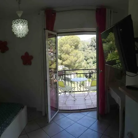 Avec Piscine Et Vue Magnifique Sur וילה