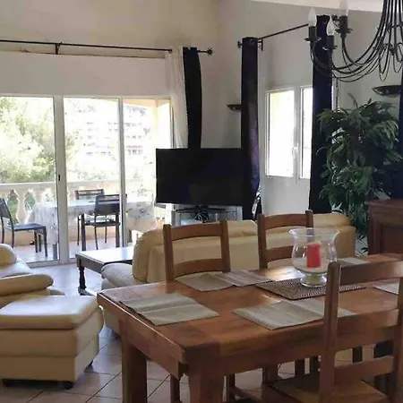 Avec Piscine Et Vue Magnifique Sur * Niza